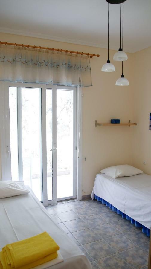 מטהמורפוסי Nanas Apartment מראה חיצוני תמונה
